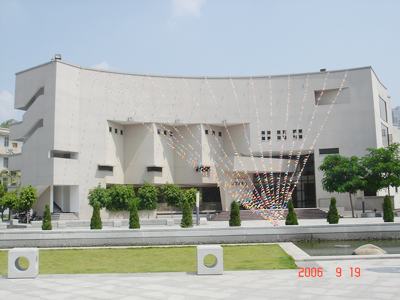 校本部图书馆