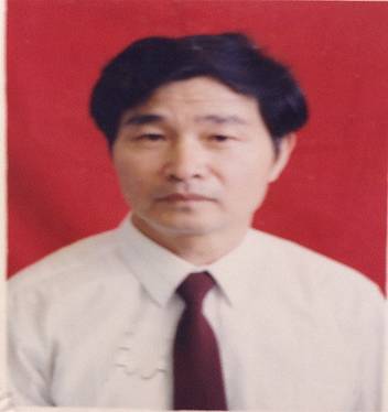 陈鸿博校友