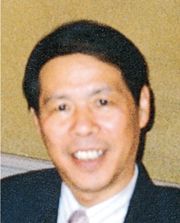 谢琼桓校友